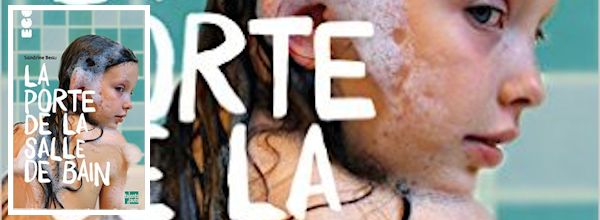 la porte de la salle de bain